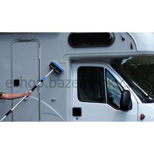 Teleskopický čisticí kartáč na solární panely s přípojkou vody Heissner, délka 460 cm