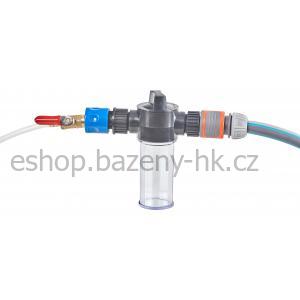 Teleskopický čisticí kartáč na solární panely s přípojkou vody Heissner, délka 460 cm